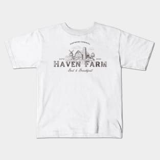 Doc Martin Haven Farm Aunty Joan Portwenn Port Isaac Cornwall Dark Kids T-Shirt